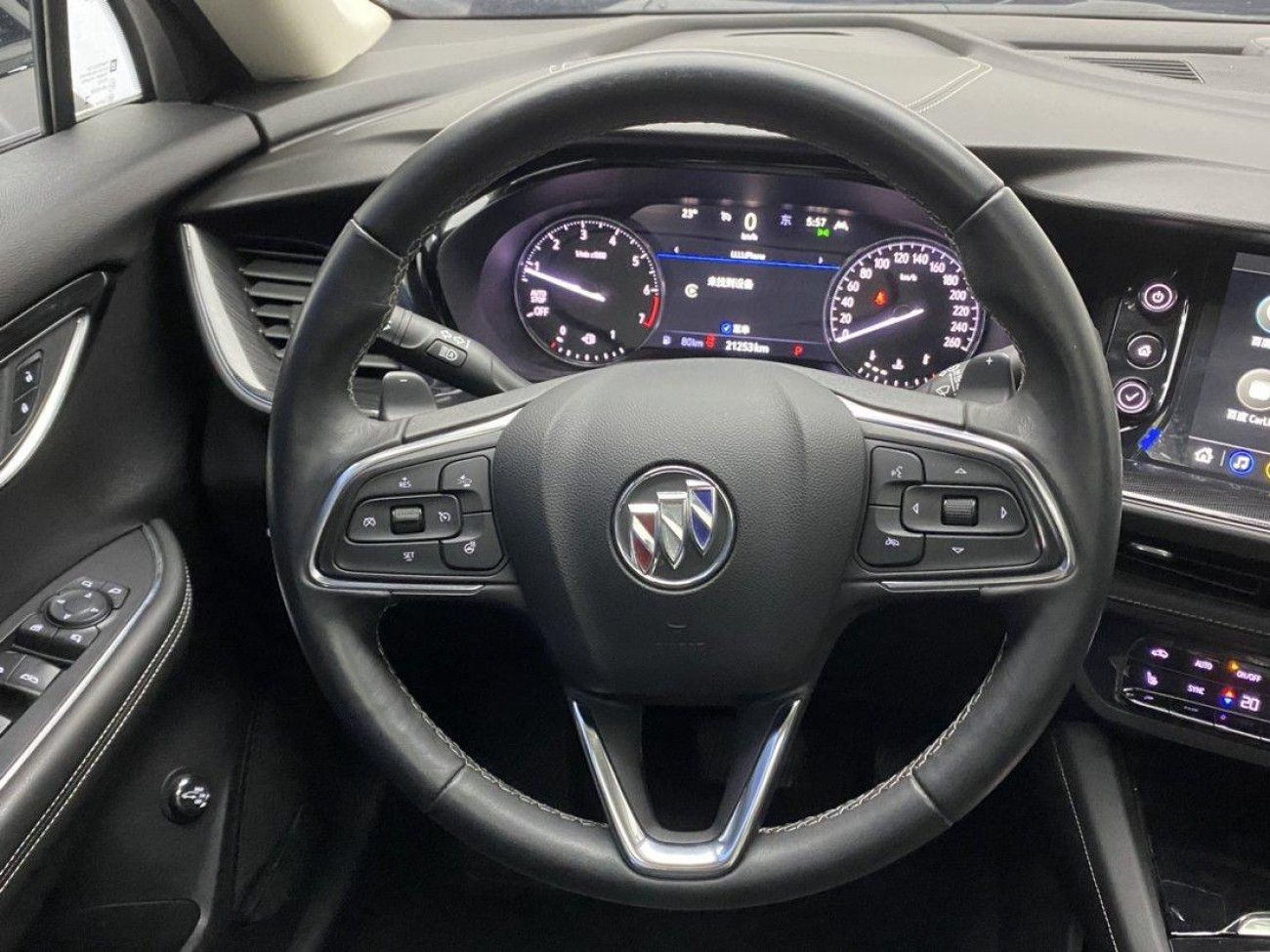 Buick Envision Plus 2023