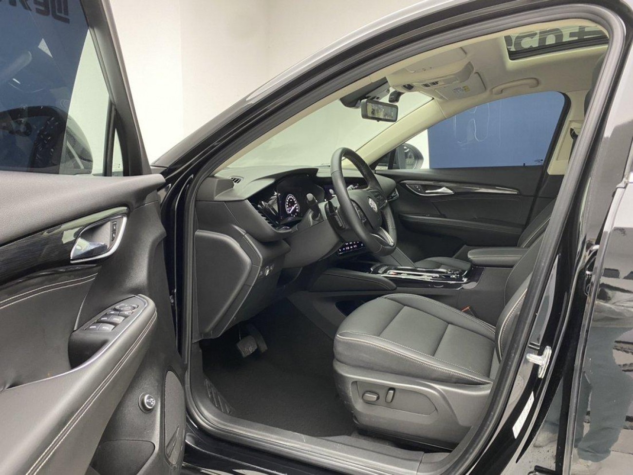 Buick Envision Plus 2023