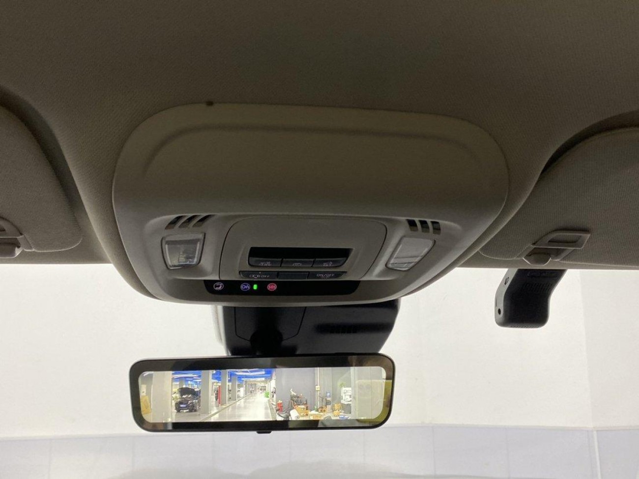 Buick Envision Plus 2023