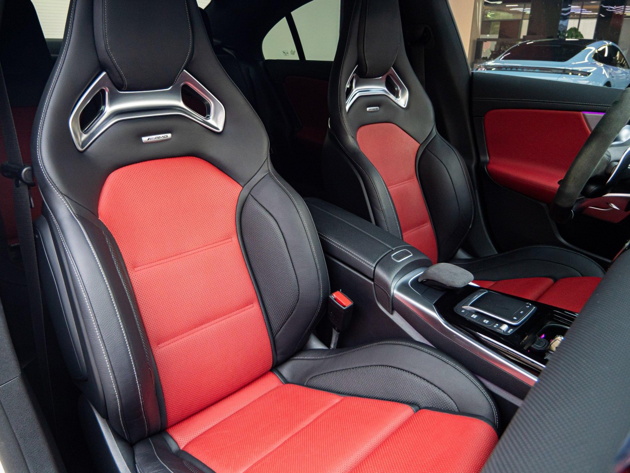Mercedes-Benz CLA 45 4MATIC 2021