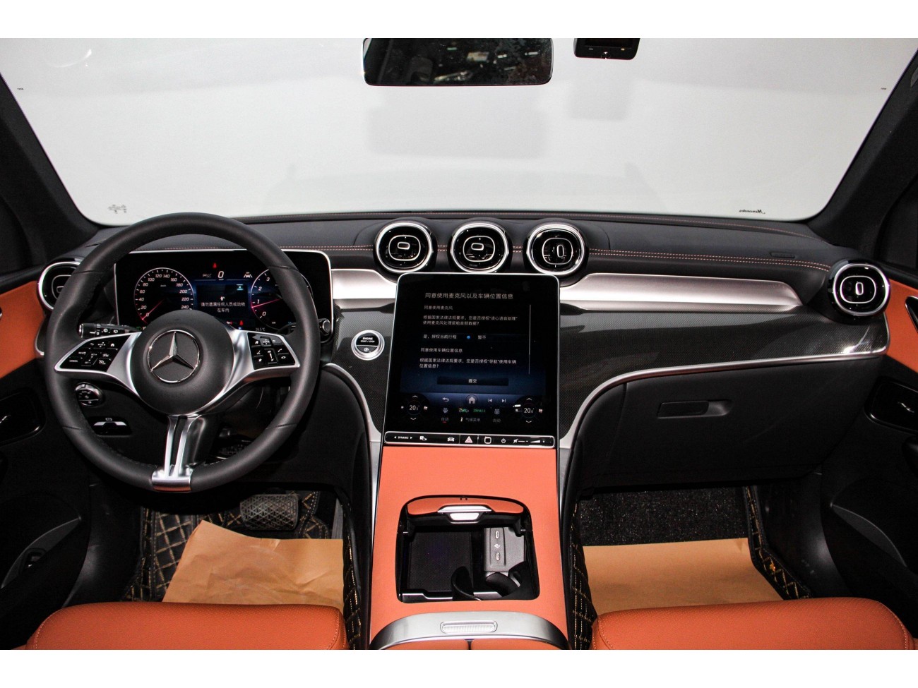 Mercedes-Benz GLC 260 L 2026