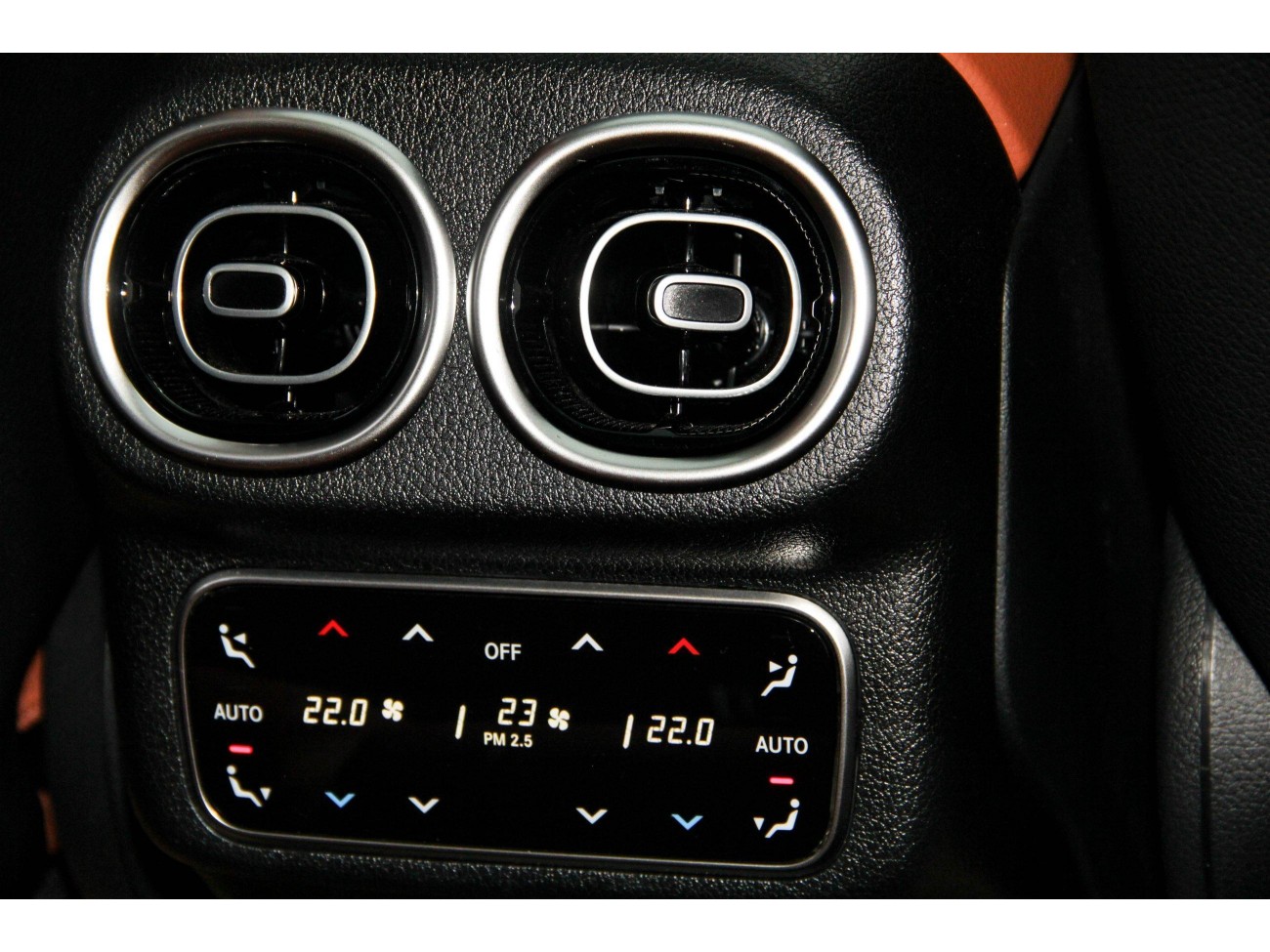 Mercedes-Benz GLC 260 L 2026