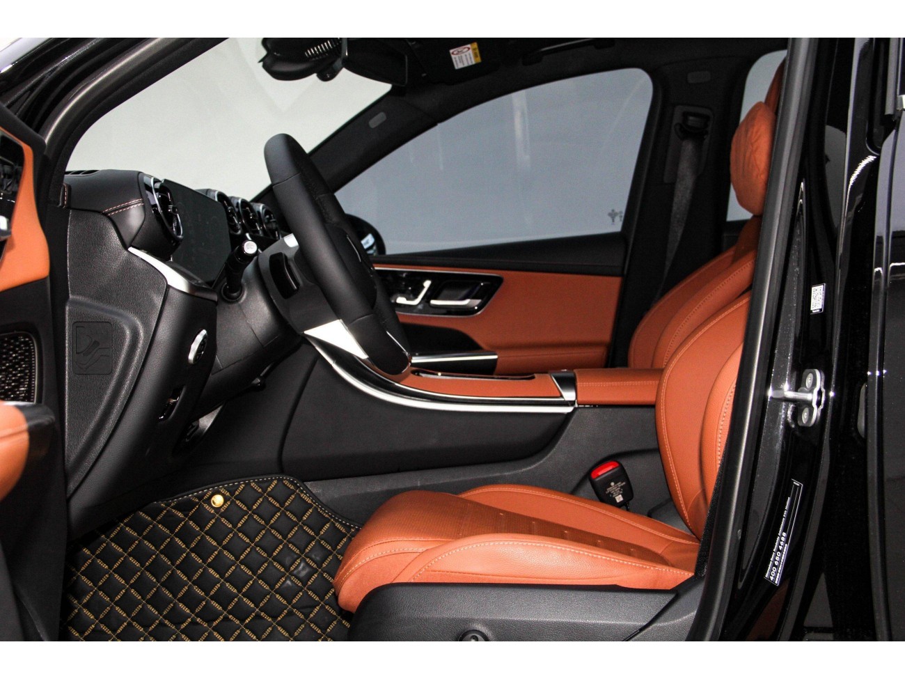 Mercedes-Benz GLC 260 L 2026