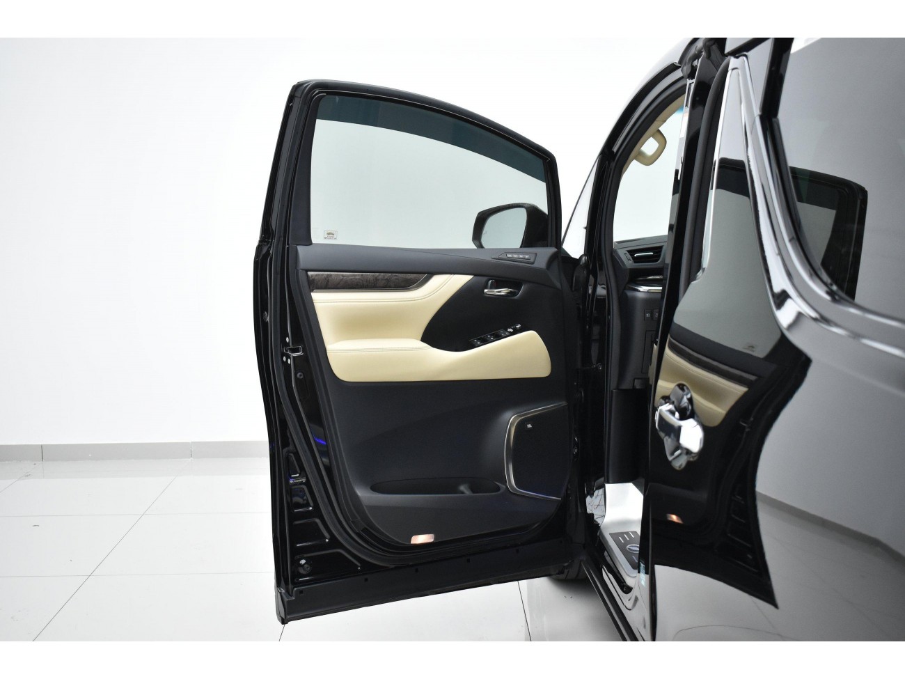 Toyota Vellfire 2021