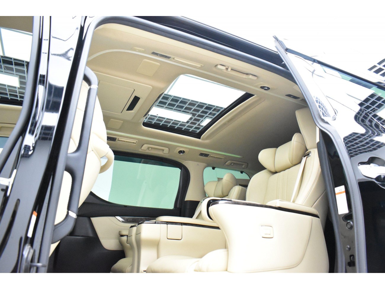 Toyota Vellfire 2021