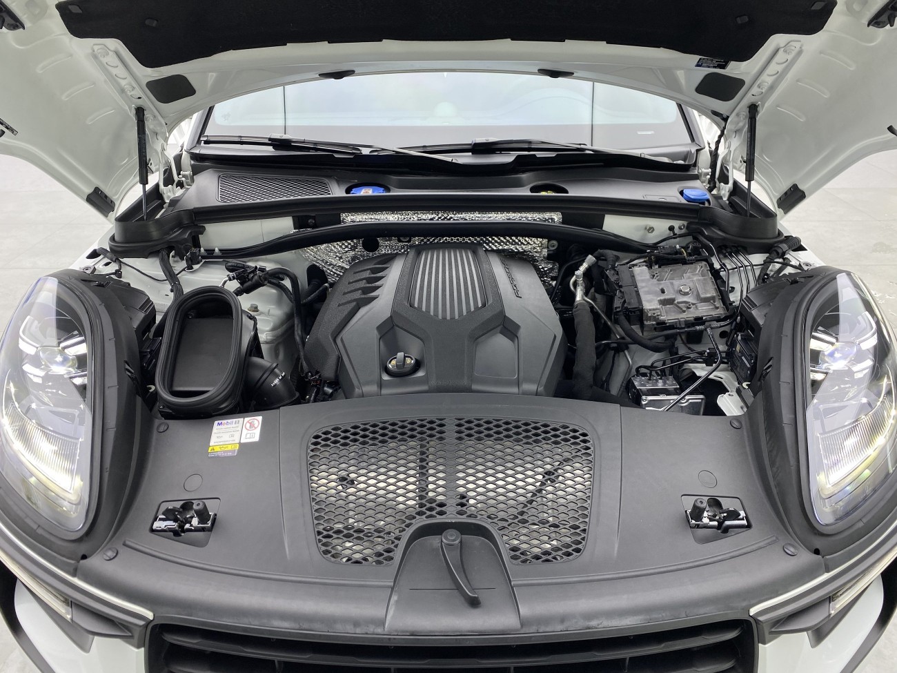 Porsche Macan 2023