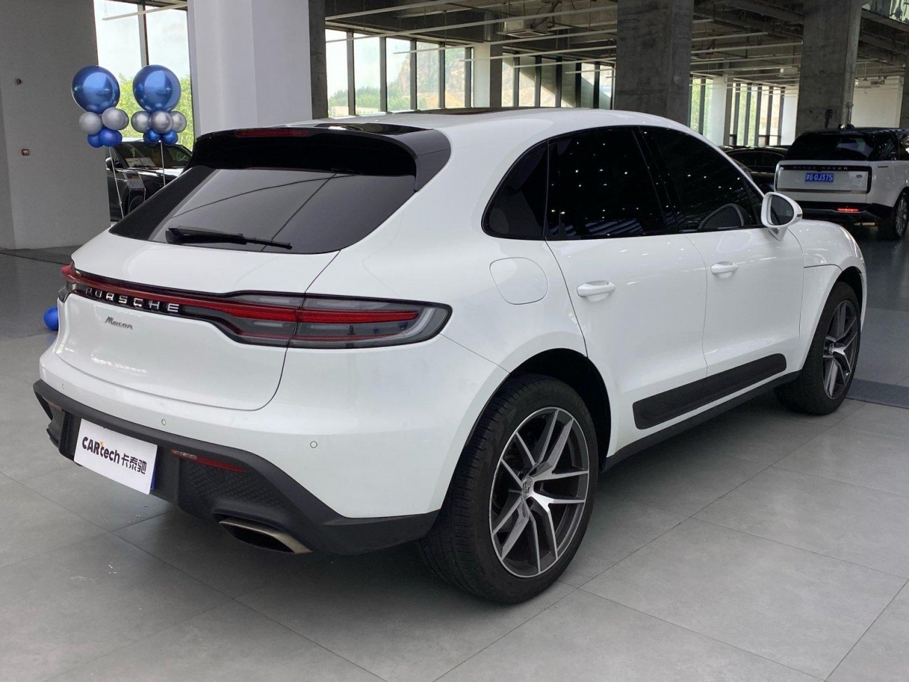Porsche Macan 2023