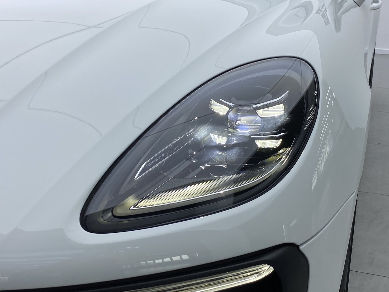 Porsche Macan 2023