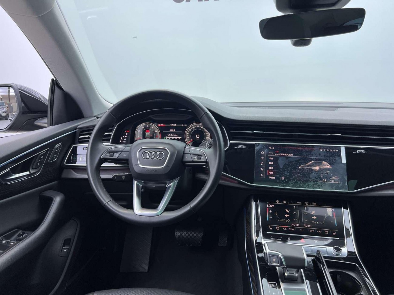 Audi Q8 55 TFSI 2022