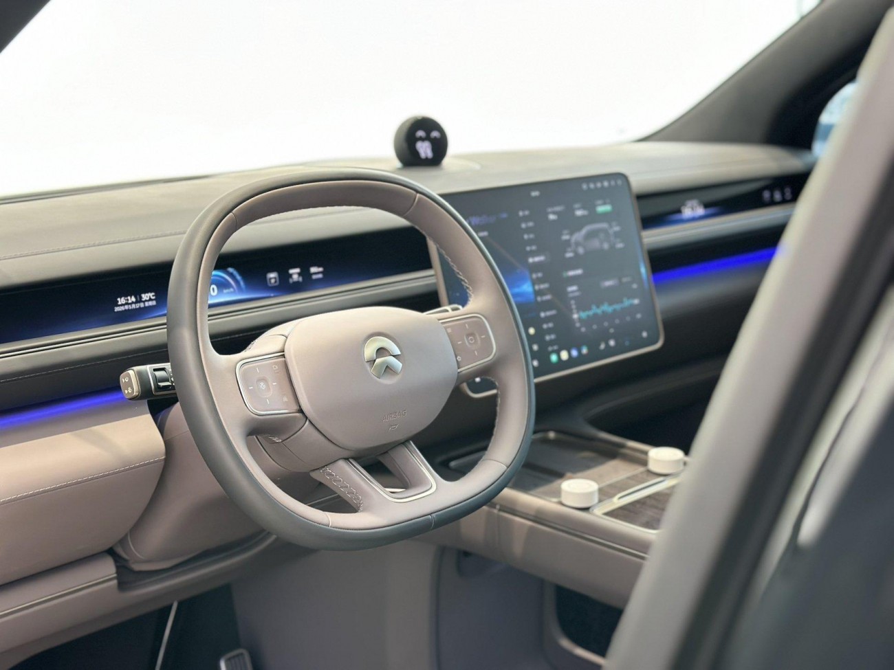 NIO ES8 2026