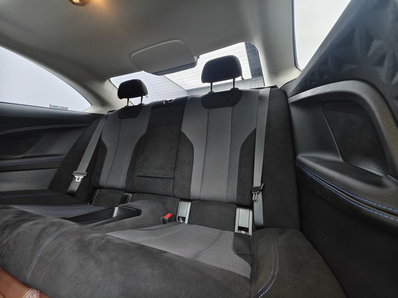 BMW 225i 2025