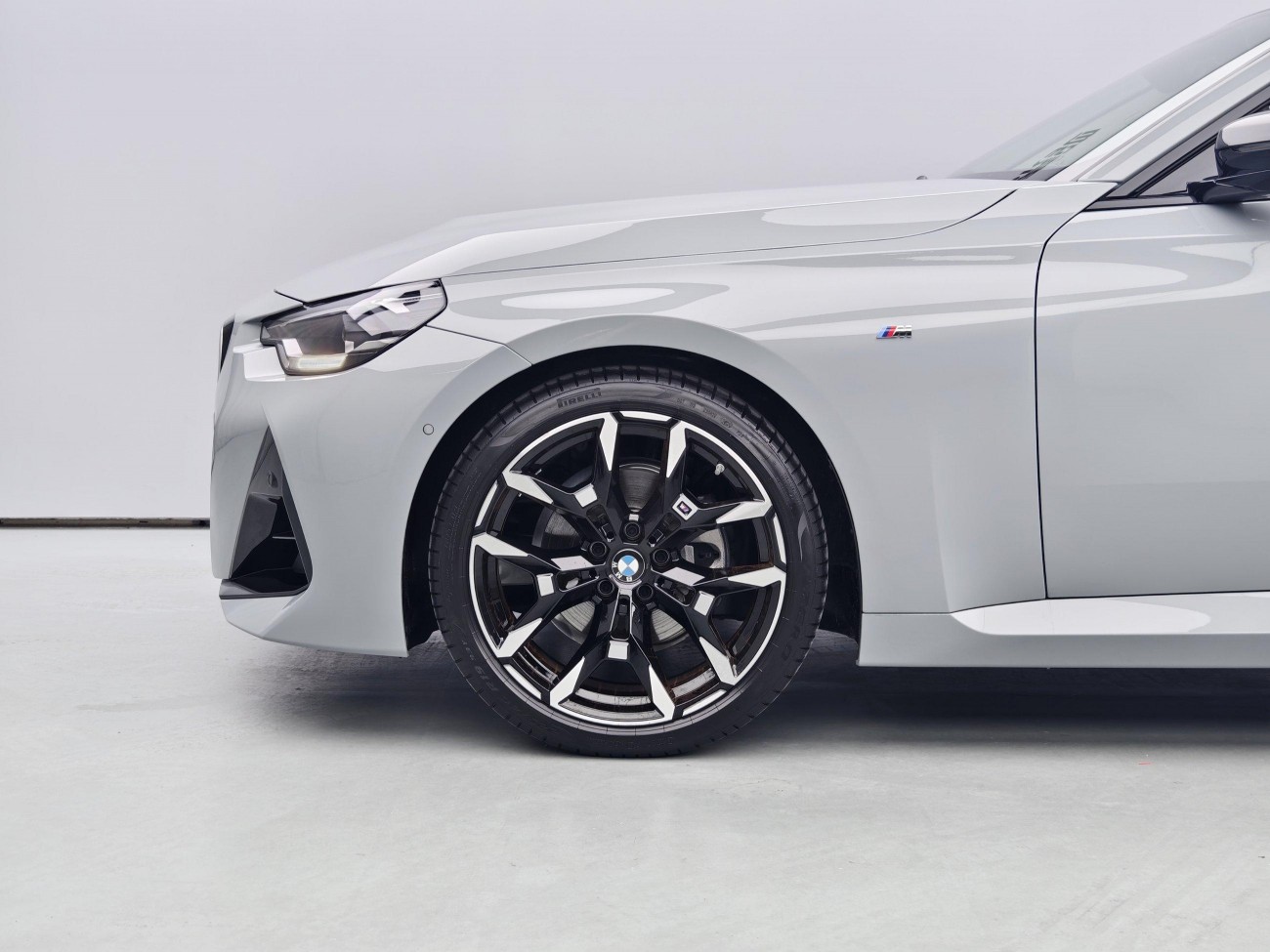 BMW 225i 2025