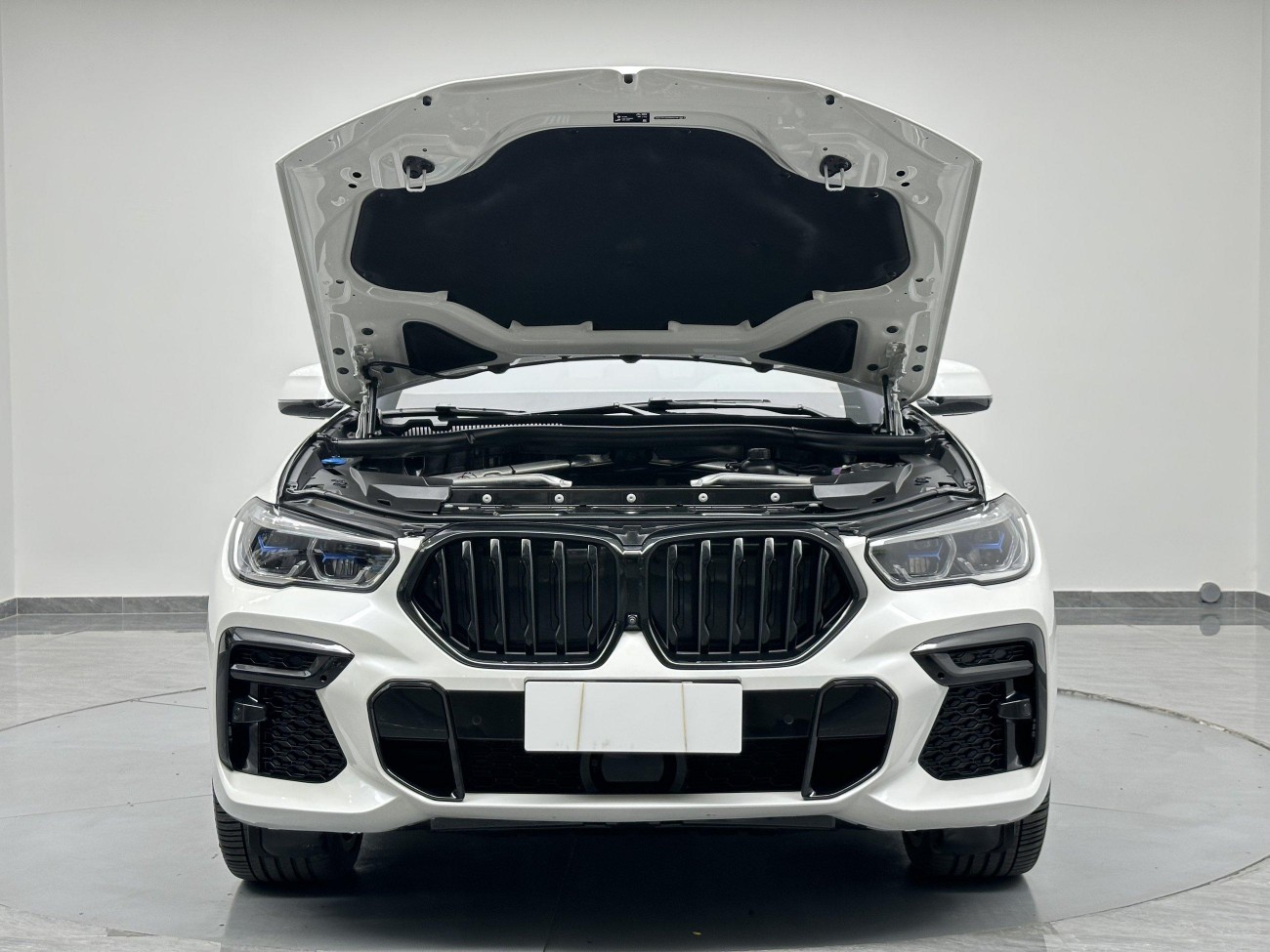BMW X6 2023