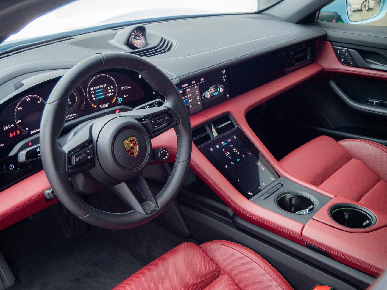 Porsche Taycan 2023