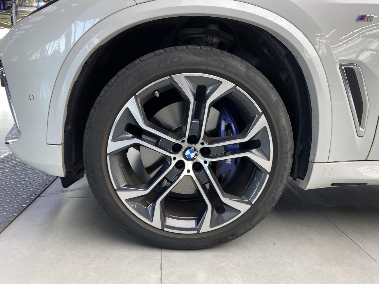 BMW X5 2022
