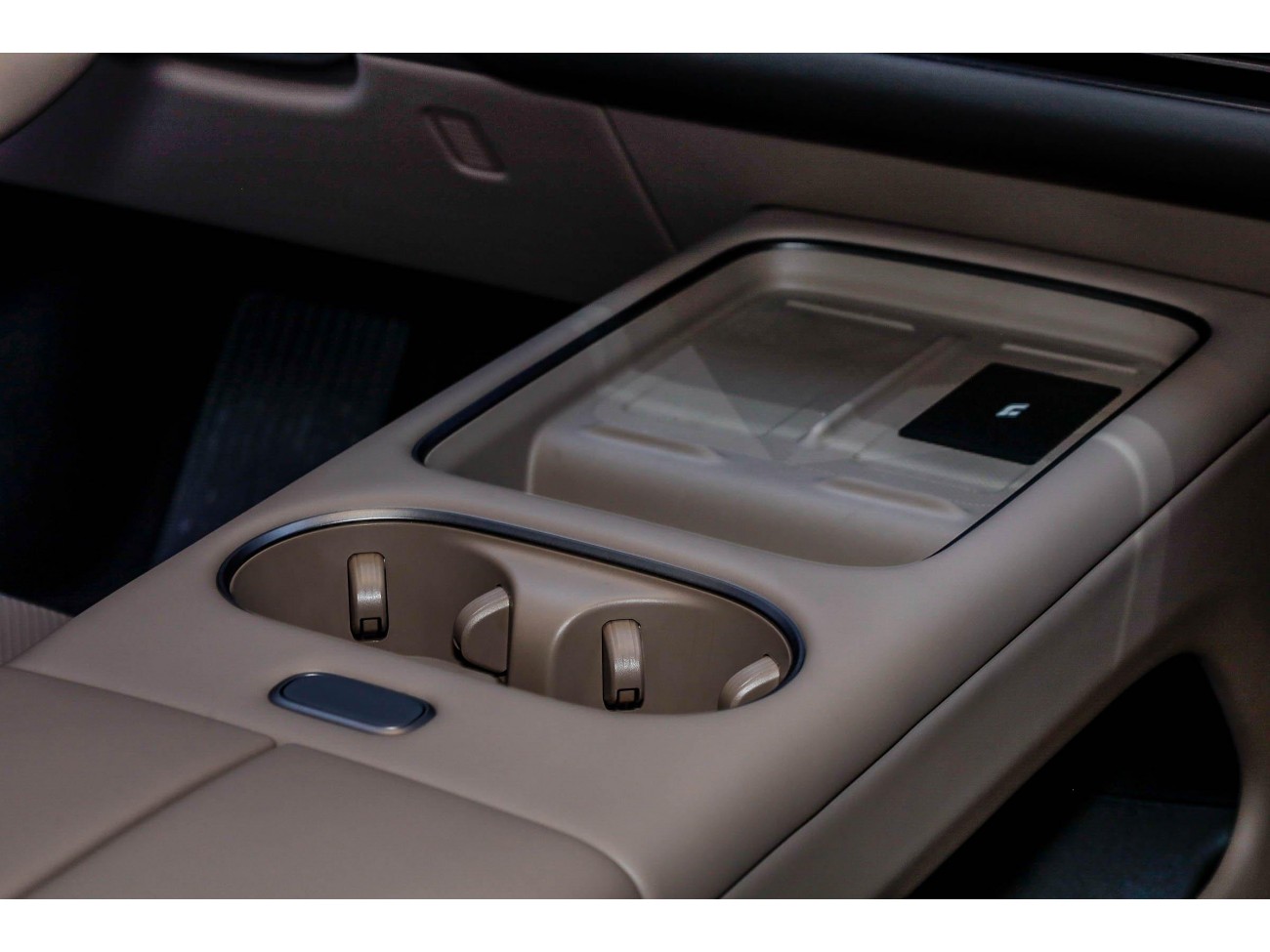 Li Auto i6 2025