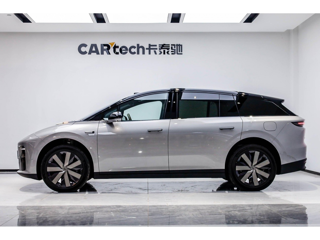 Li Auto i6 2025