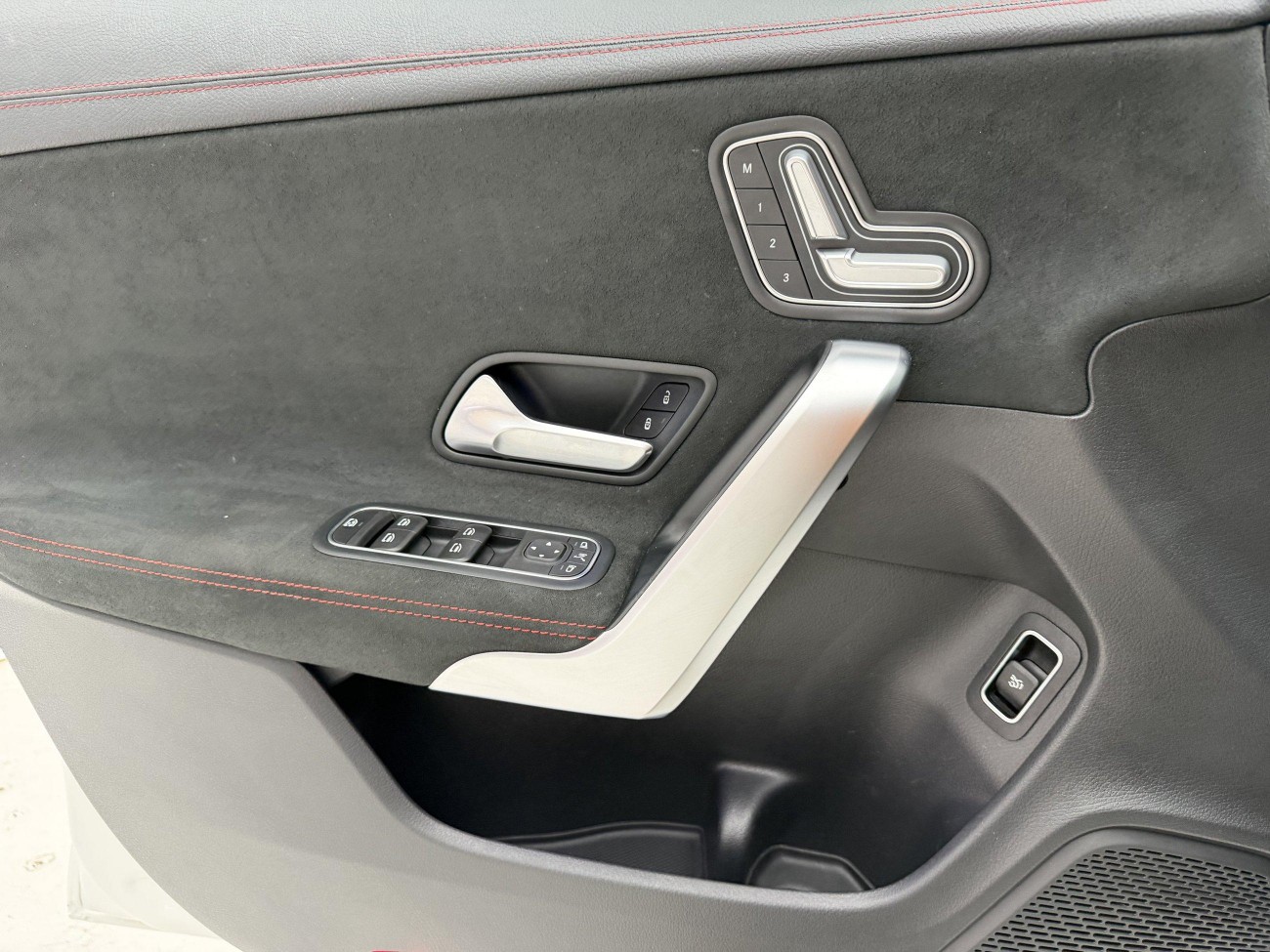 Mercedes-Benz CLA 200 2020
