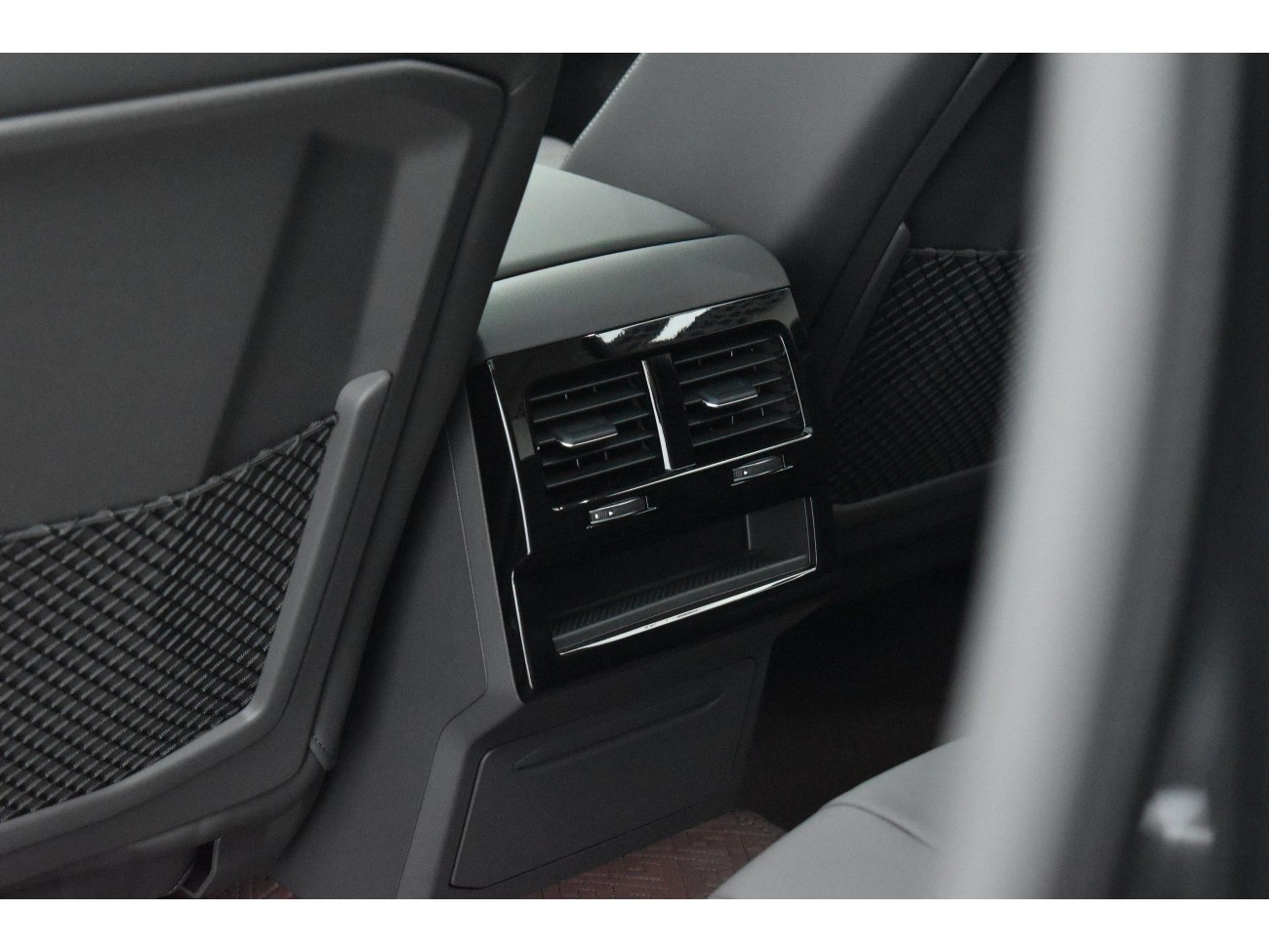 Volkswagen Touareg 2024
