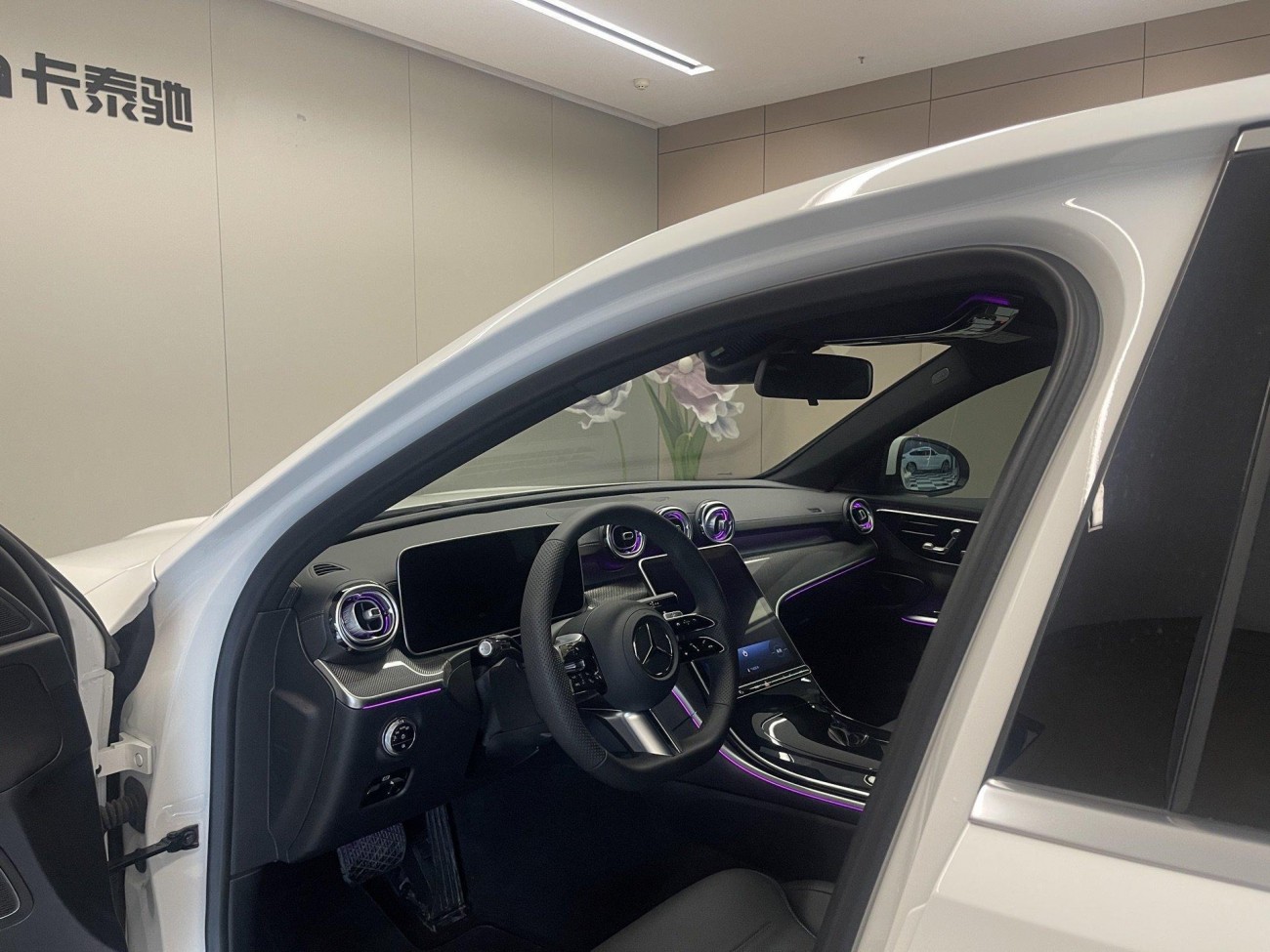 Mercedes-Benz C 260 L 2024