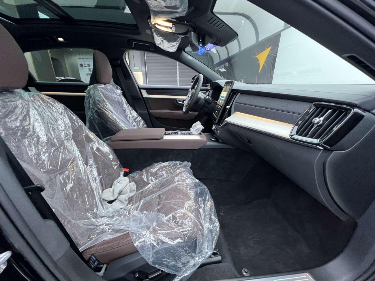 Volvo S90 2026