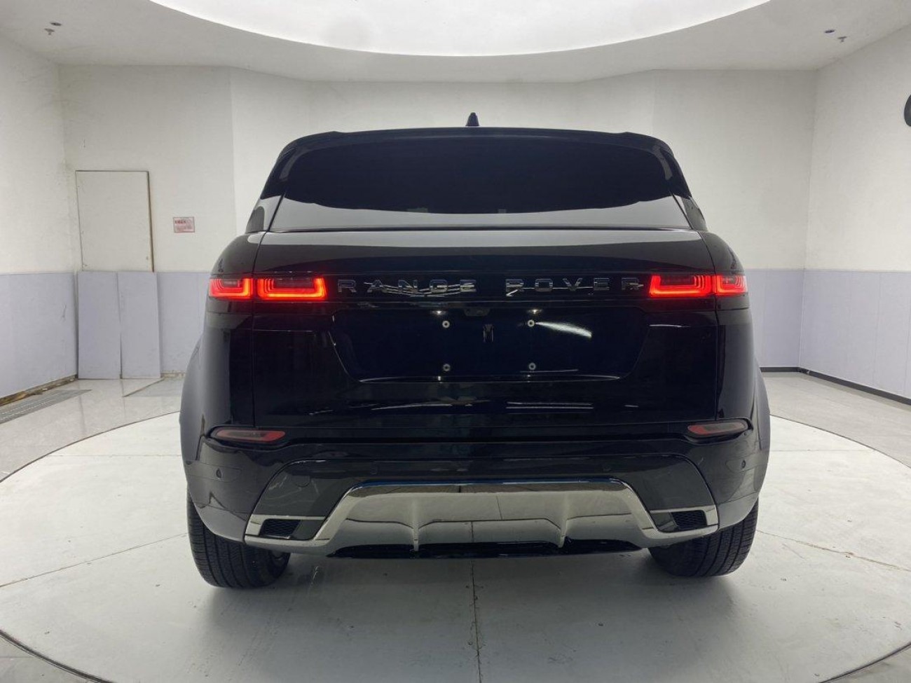 Land Rover Range Rover 2023