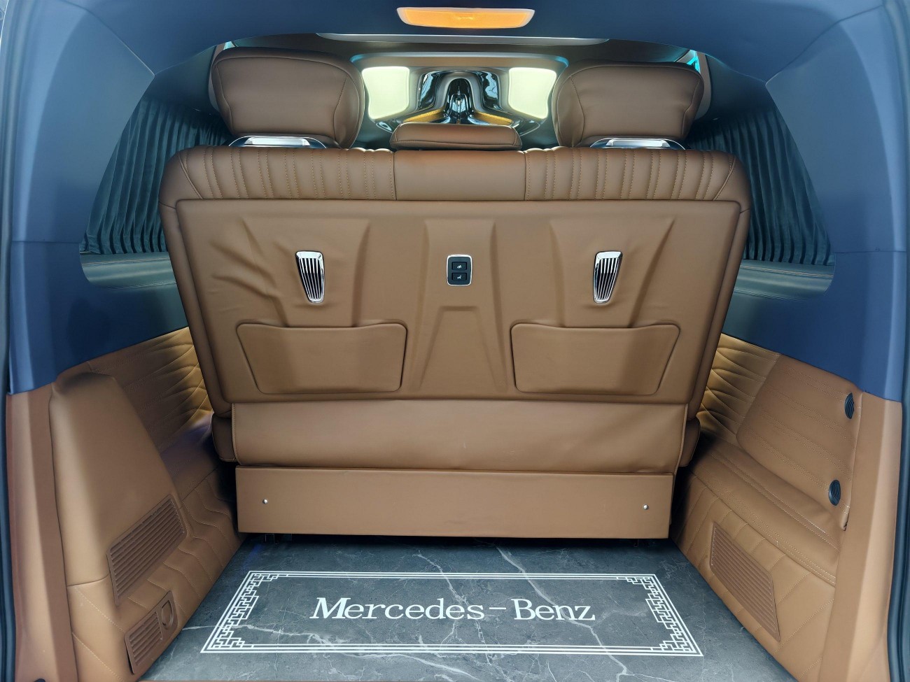 Mercedes-Benz 2024 2024