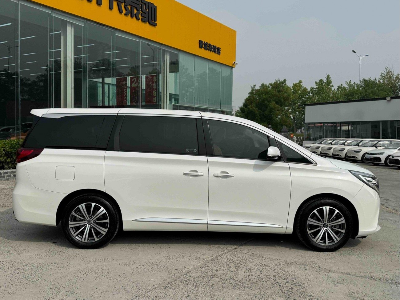 Trumpchi M8 2018