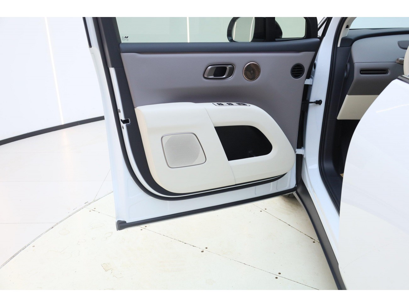 Li Auto i8 2026