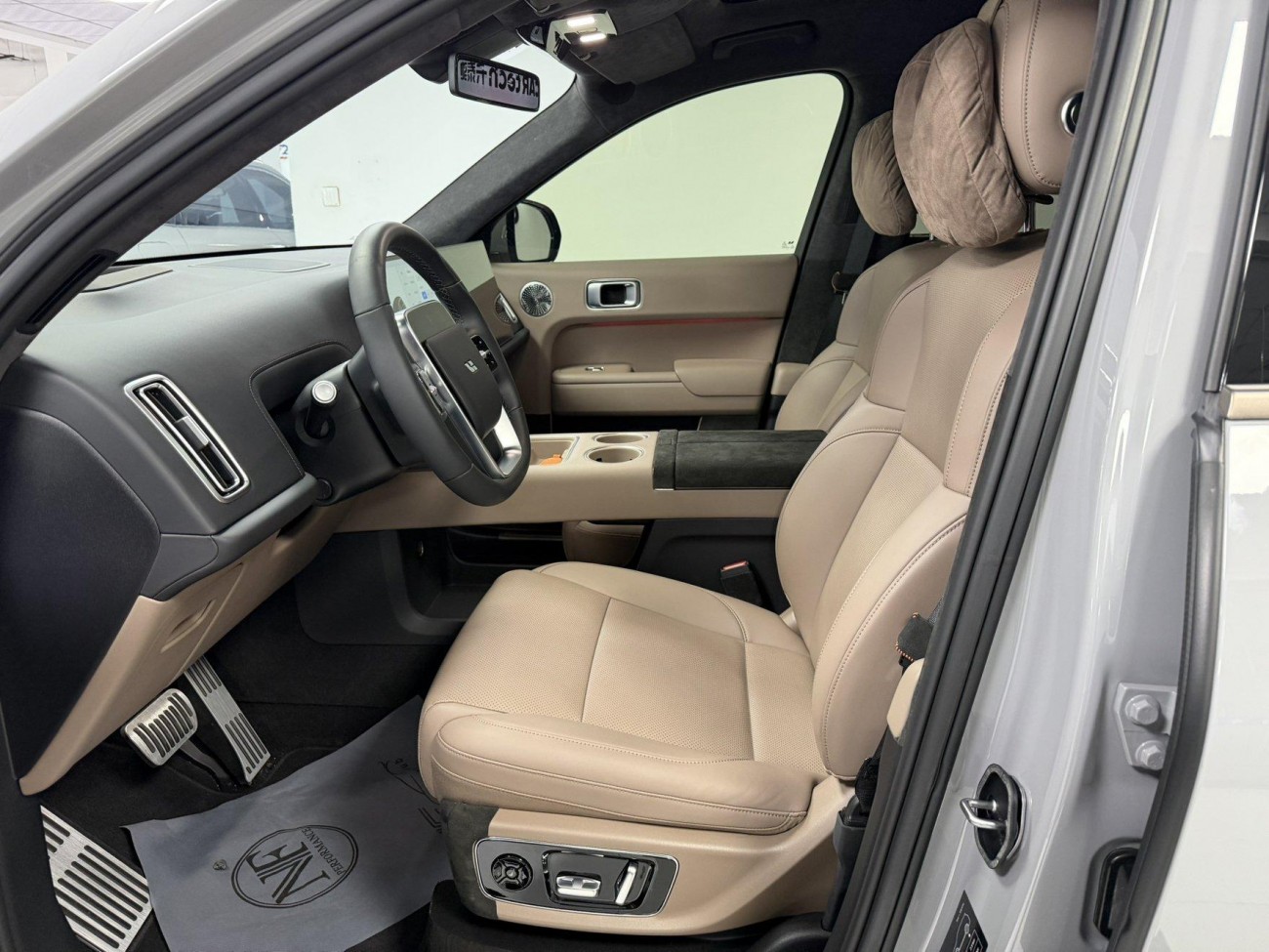 Li Auto L9 2025