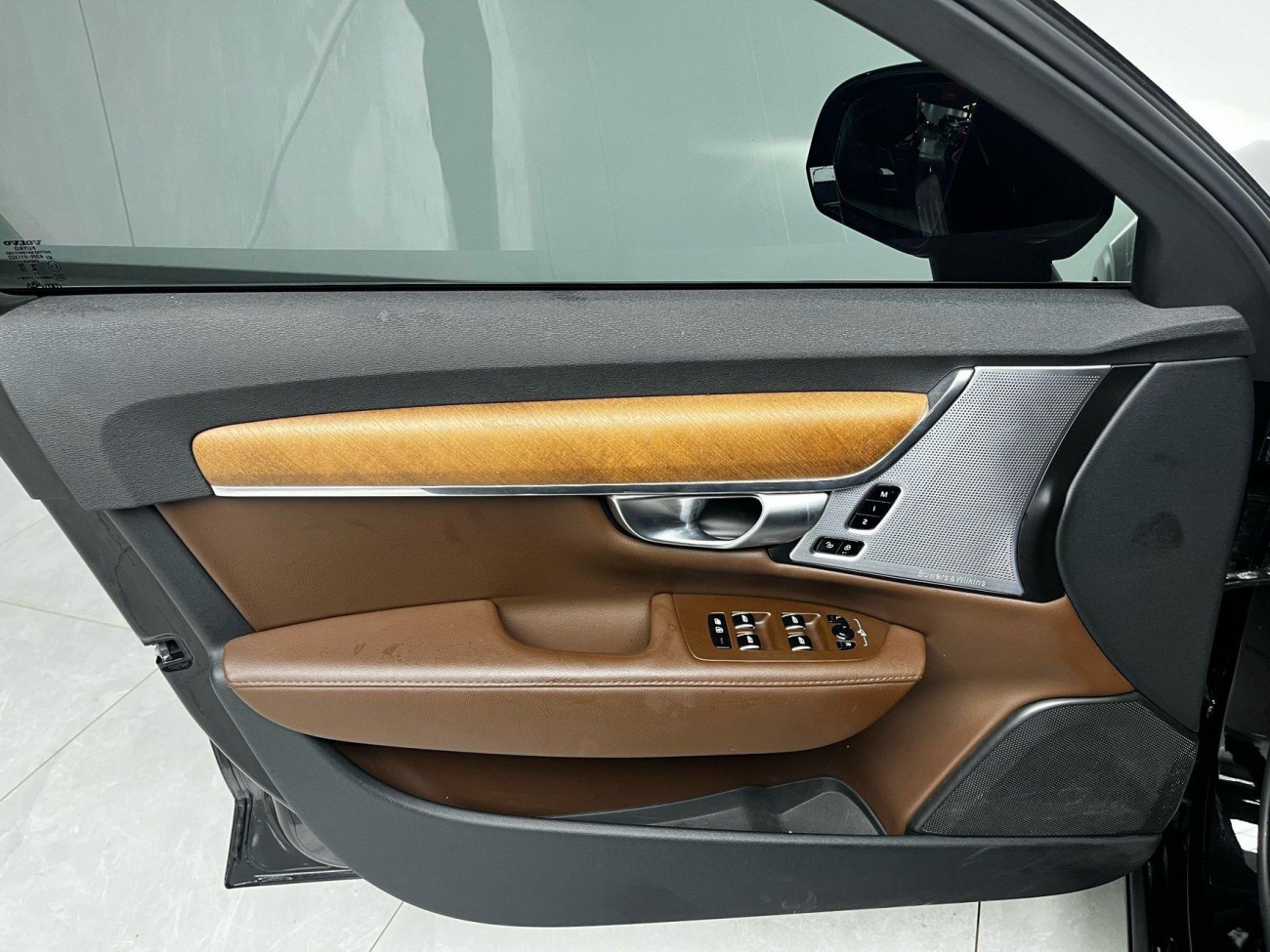 Volvo S90 2023