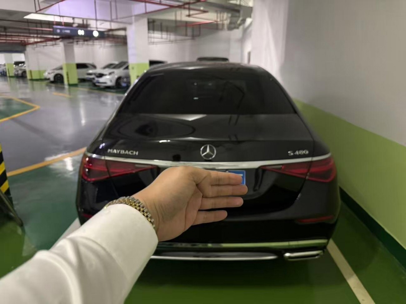 Mercedes-Benz S 480 4MATIC 2025