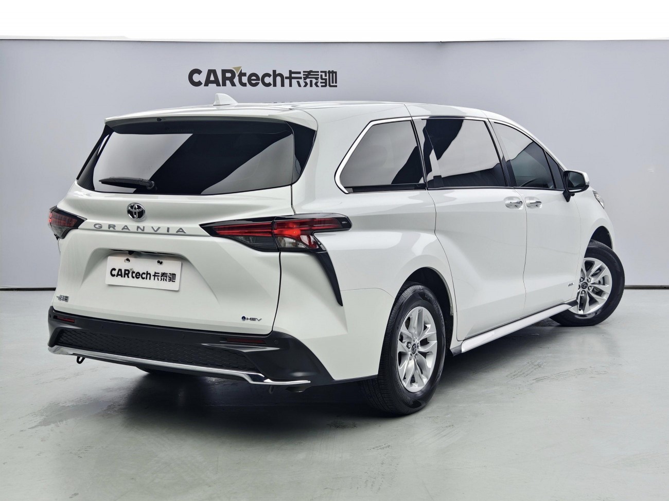 Toyota Granvia 2025
