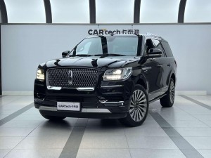 Lincoln Navigator 2021
