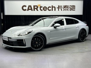 Porsche Panamera 2024