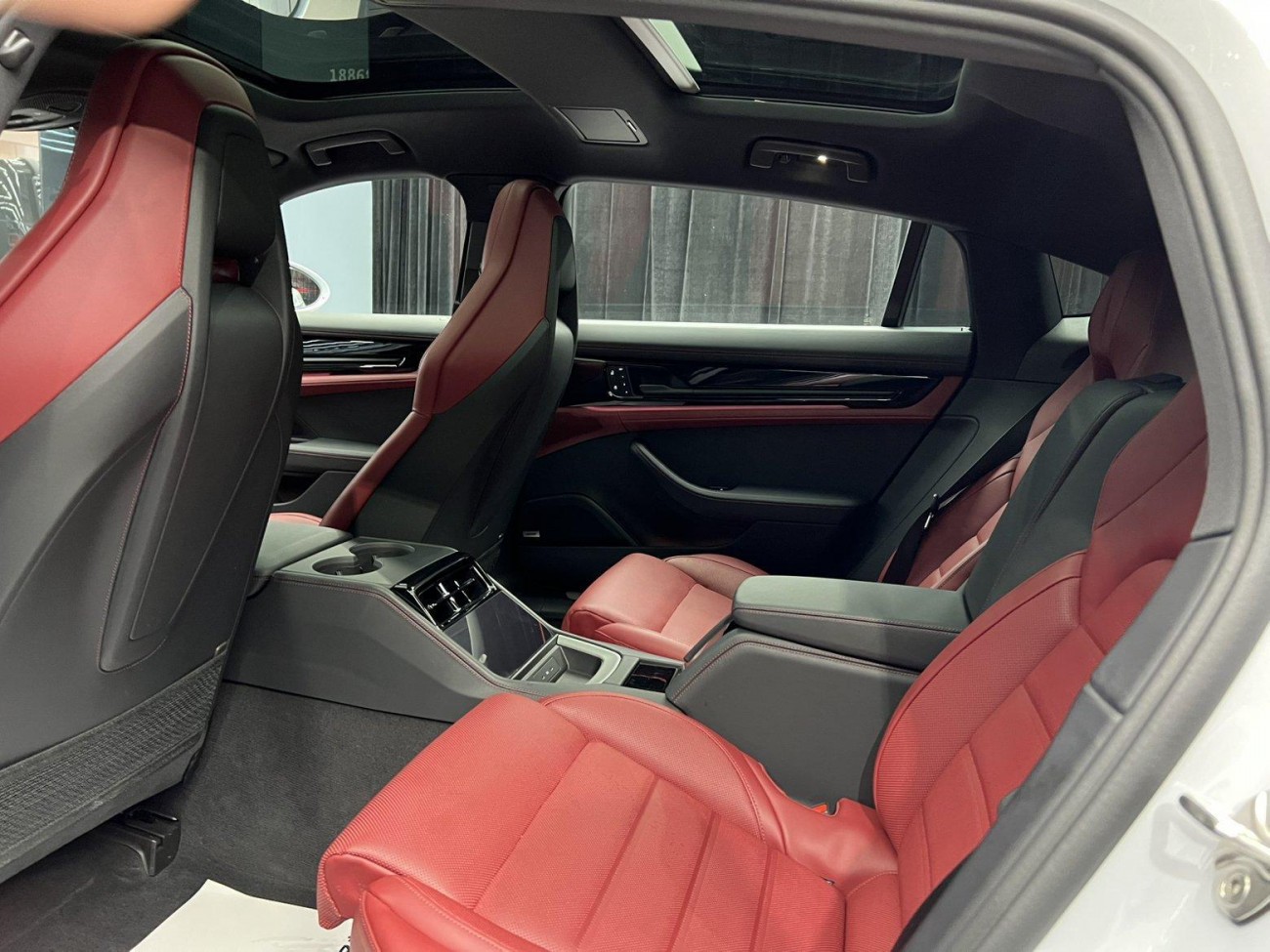 Porsche Panamera 2024