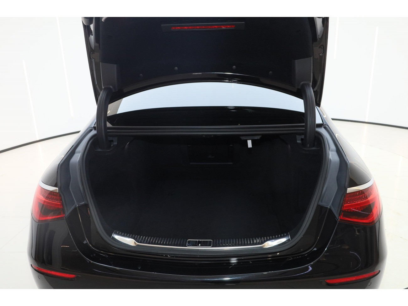 Mercedes-Benz S 480 4MATIC 2023
