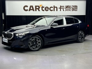 BMW 530Li 2025