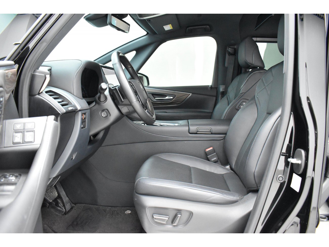 Toyota Vellfire 2024