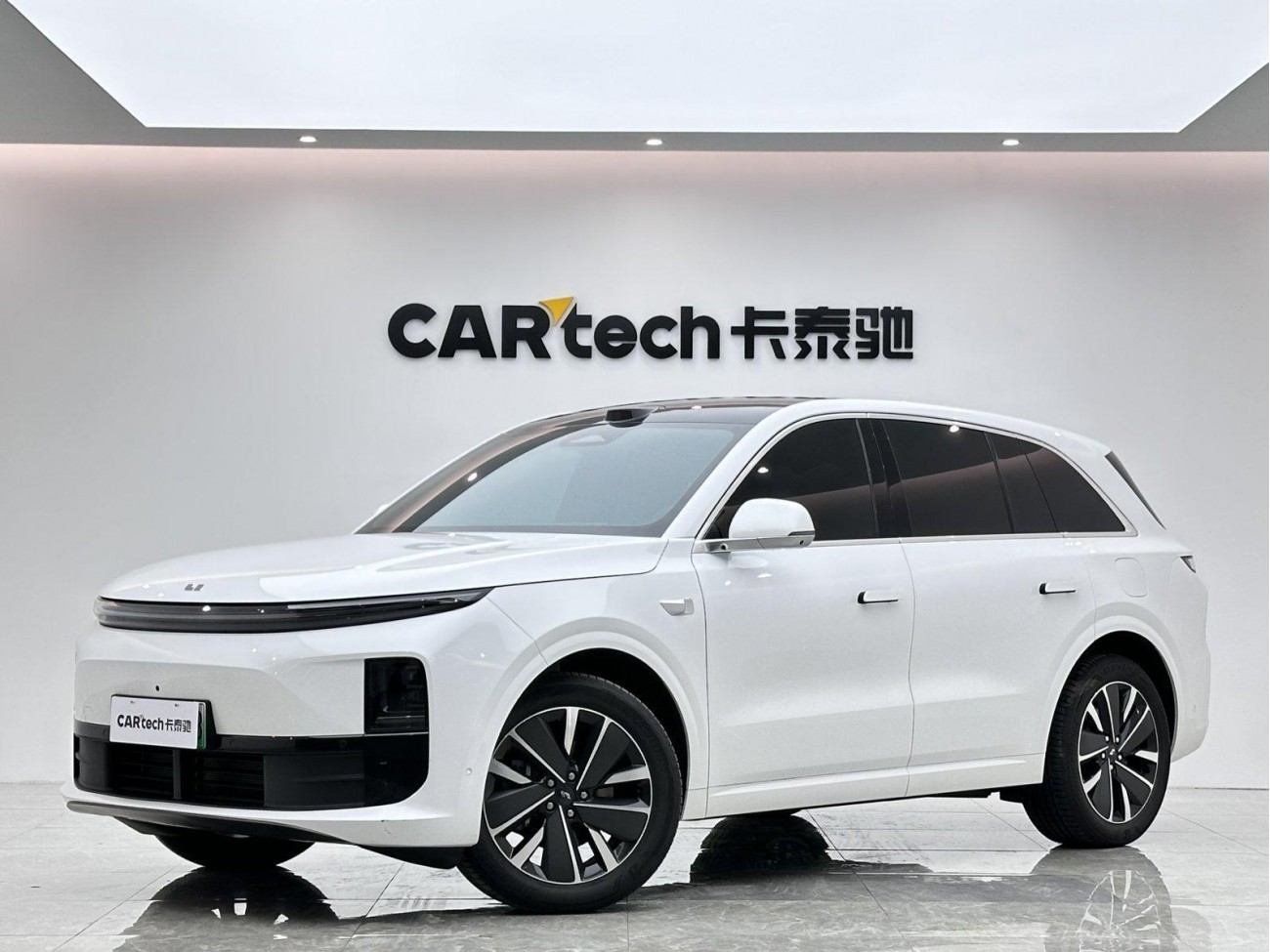 Li Auto L6 2025