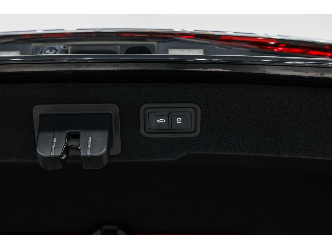 Audi A8L 50 TFSI 2022