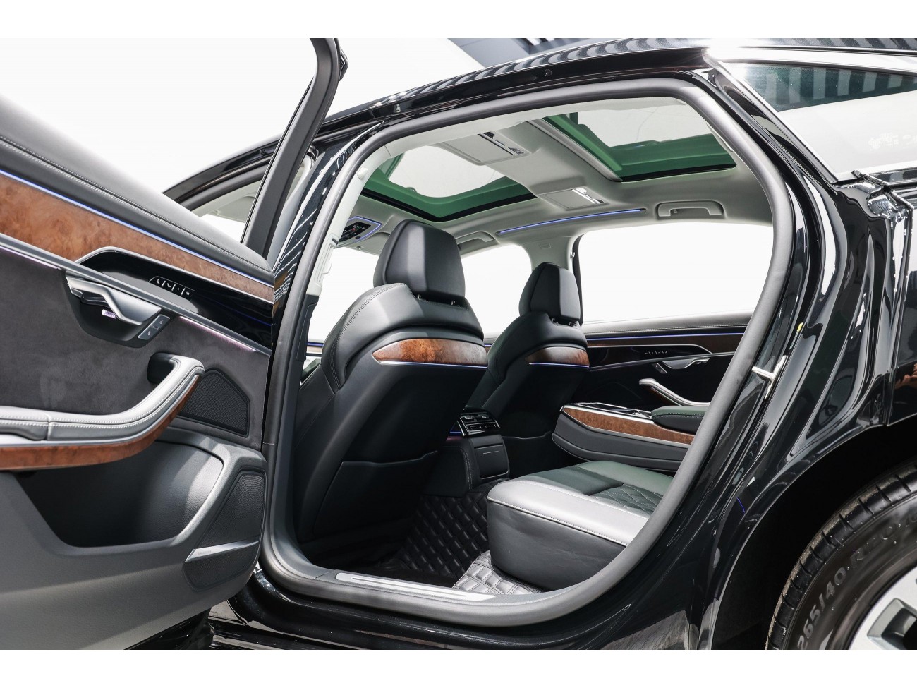 Audi A8L 50 TFSI 2022