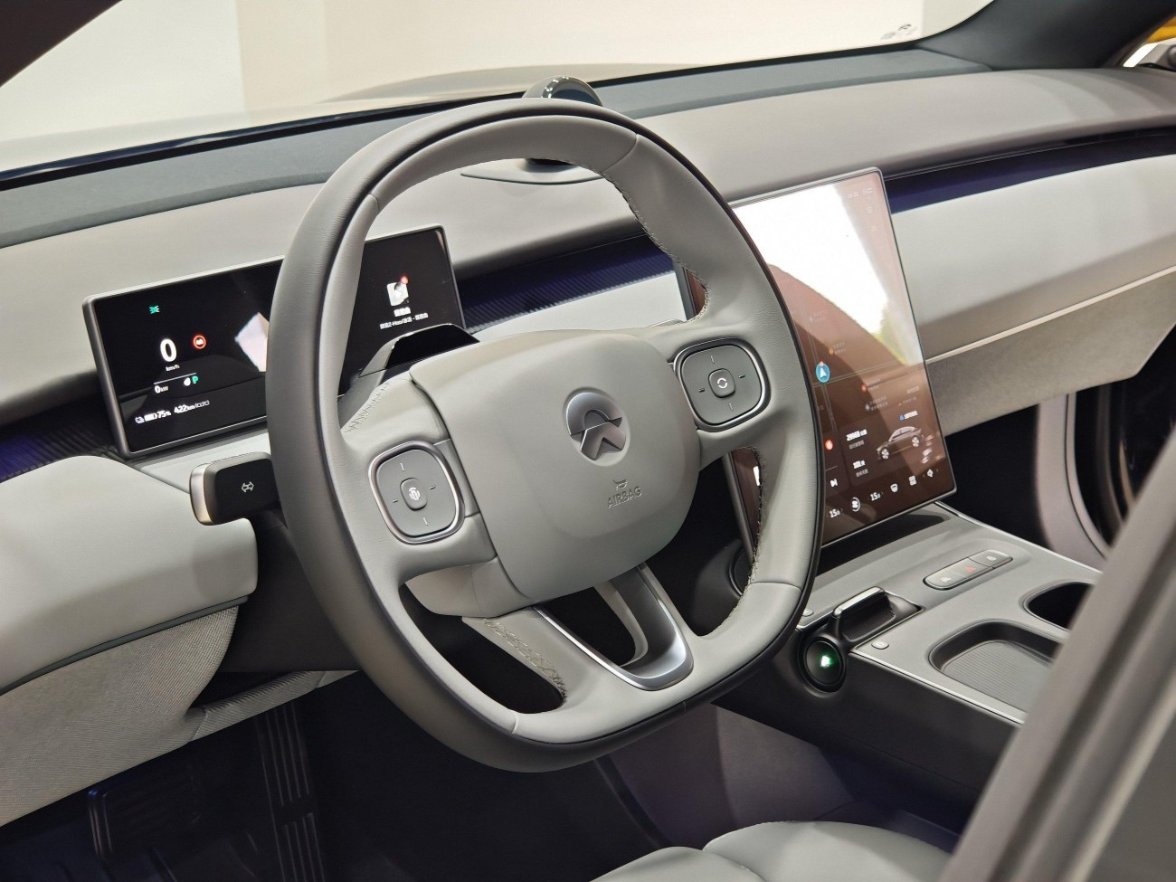 NIO ET5 2024