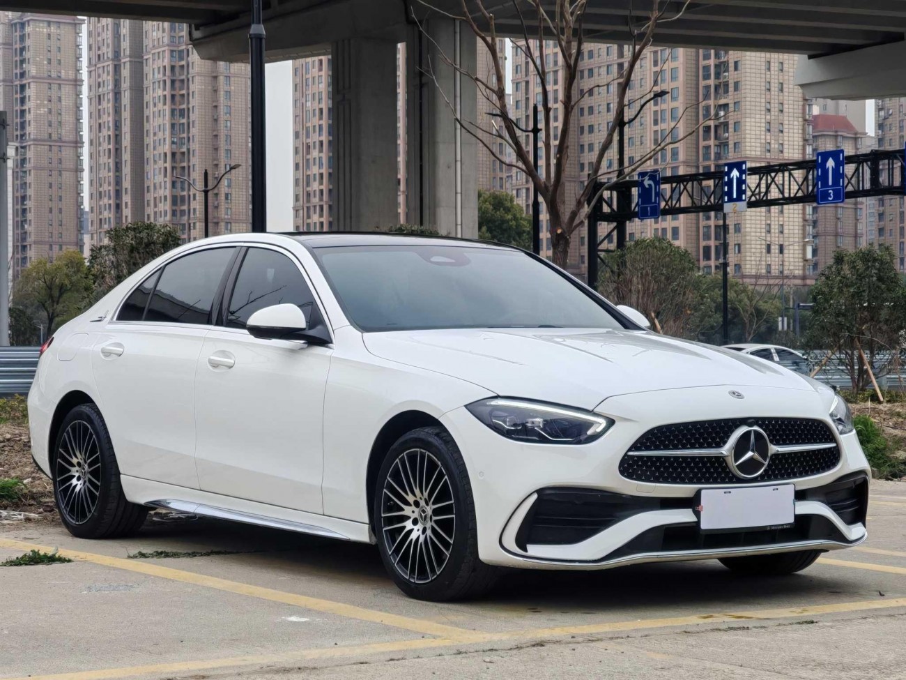 Mercedes-Benz C 260 L 2024