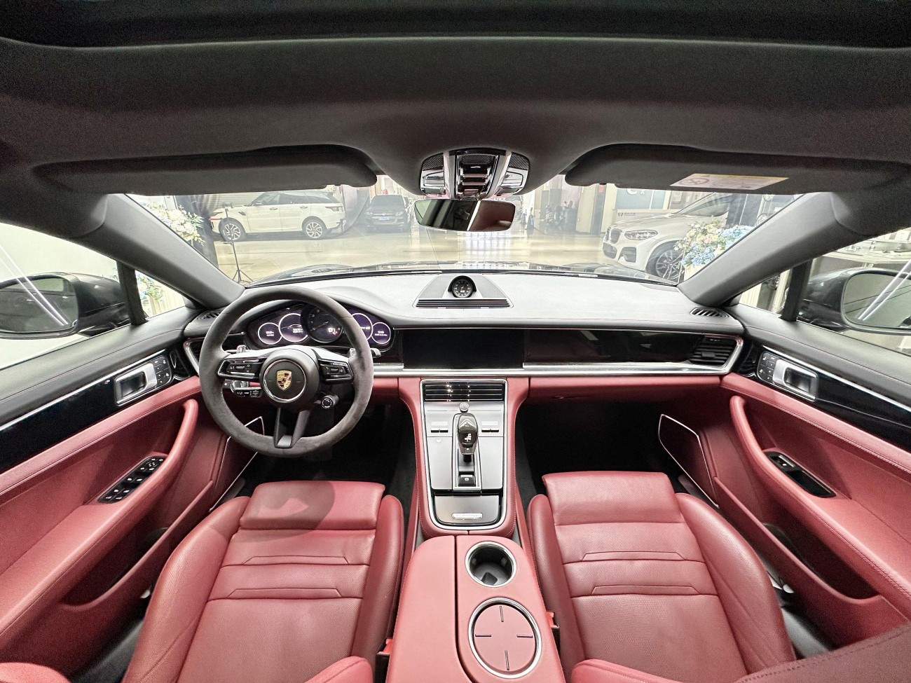 Porsche Panamera 2023