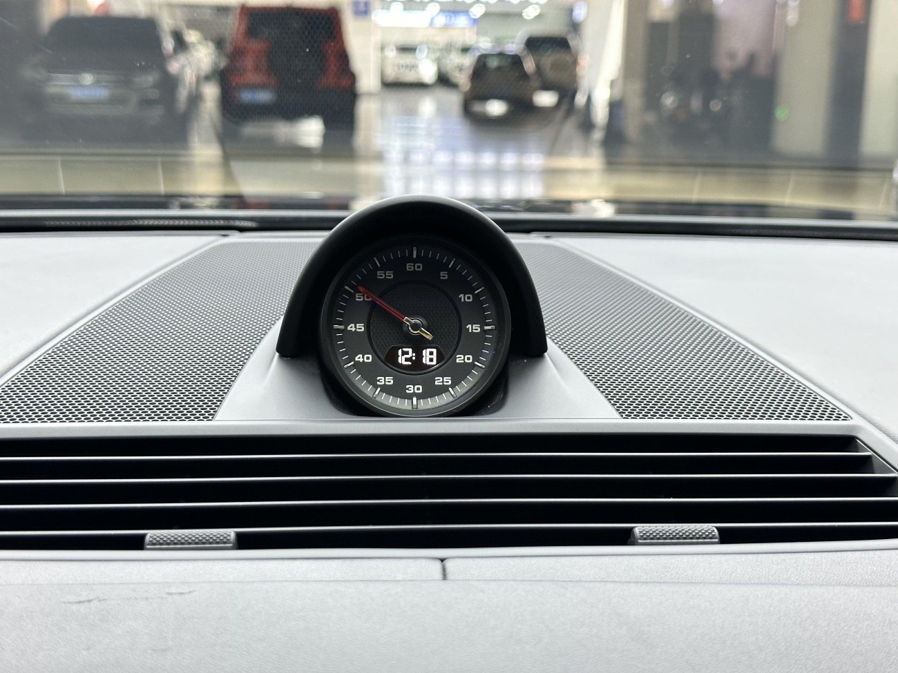 Porsche Panamera 2023