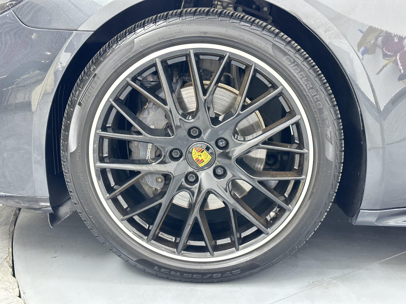 Porsche Panamera 2023