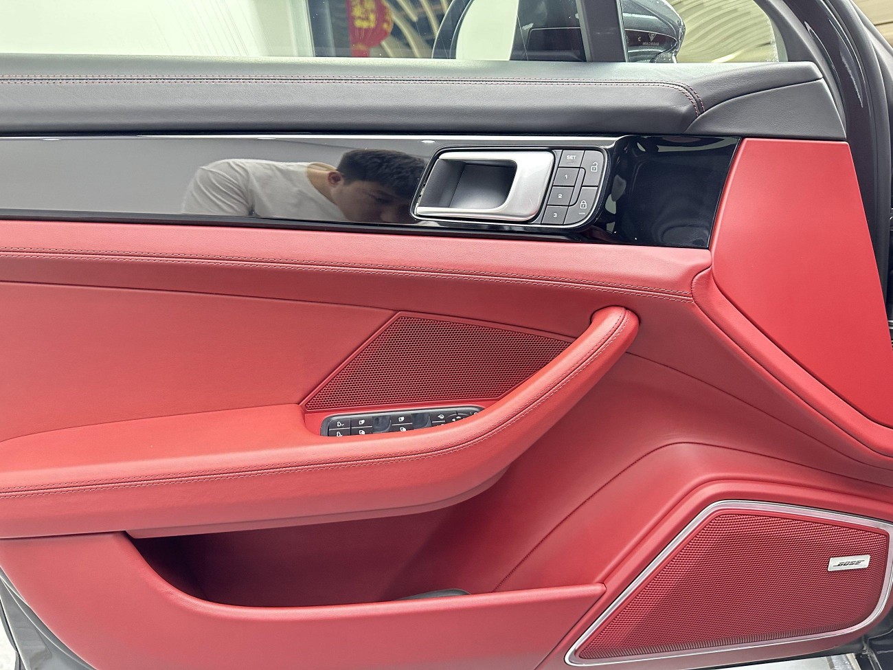 Porsche Panamera 2023