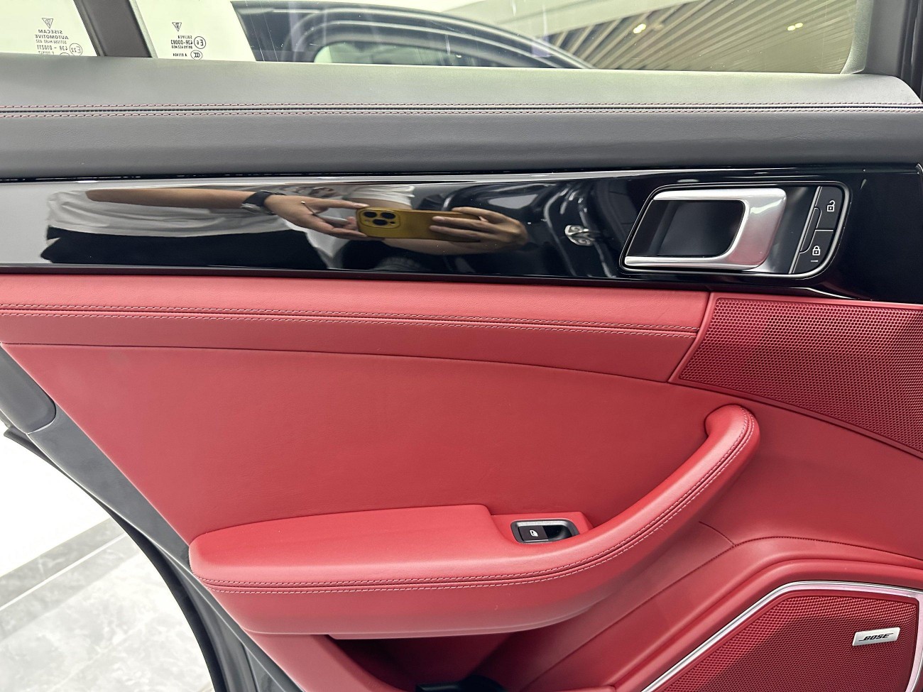 Porsche Panamera 2023