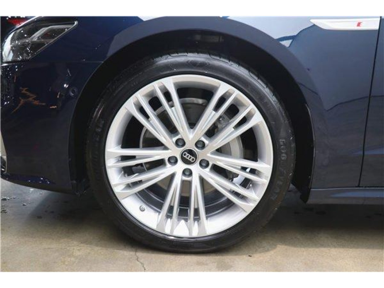 Audi A7L 45 TFSI 2024